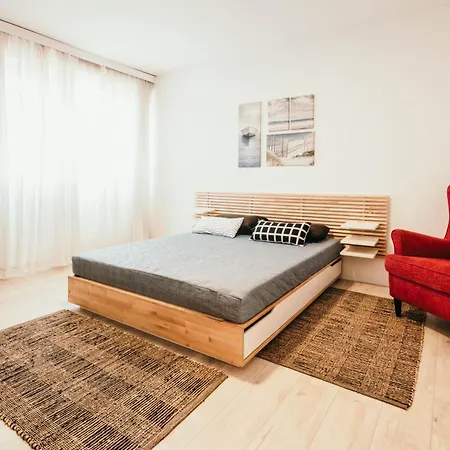 Three Lakes - Lakeside Srl L&b Apartamento