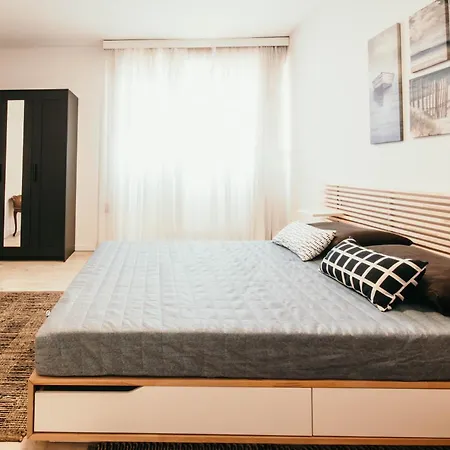 Three Lakes - Lakeside Srl L&b شقة *